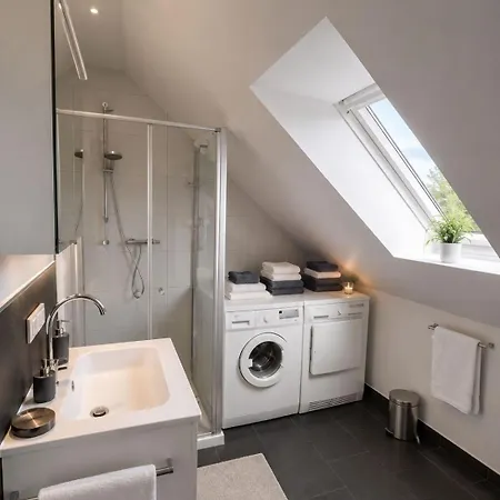 Gemuetliche 3 Zimmer- Gaestewohnung Fuer 4 Personen Mit Sonnigem Balkon Apartamento Wolfenbüttel